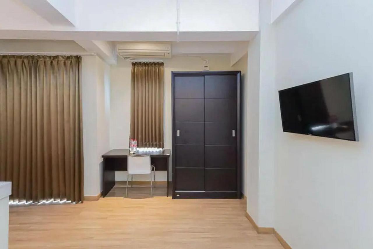 Collection O 91288 Chrysant Premiere Residence Malang Extérieur photo