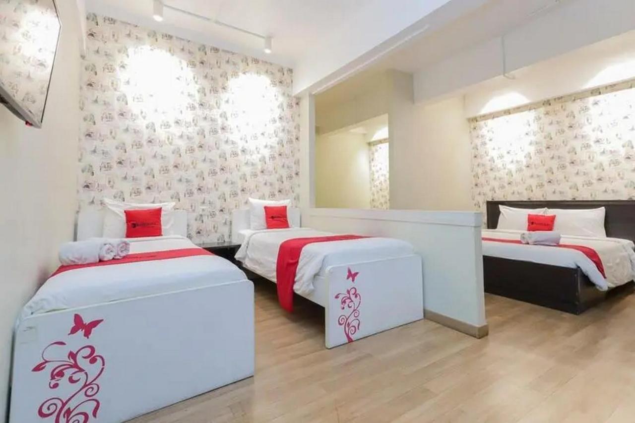 Collection O 91288 Chrysant Premiere Residence Malang Extérieur photo